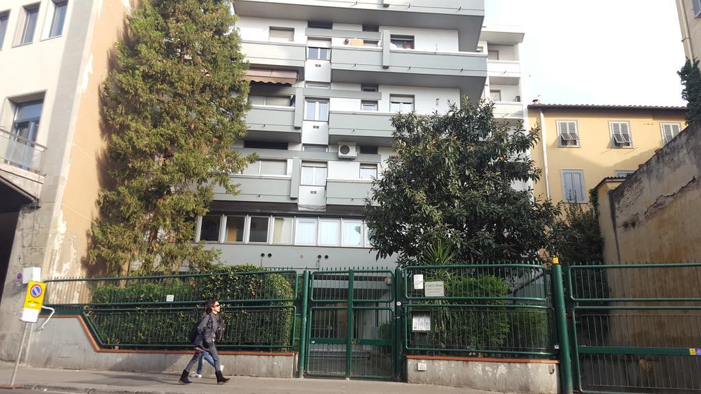 Simple Station Stay Florencia Exterior foto